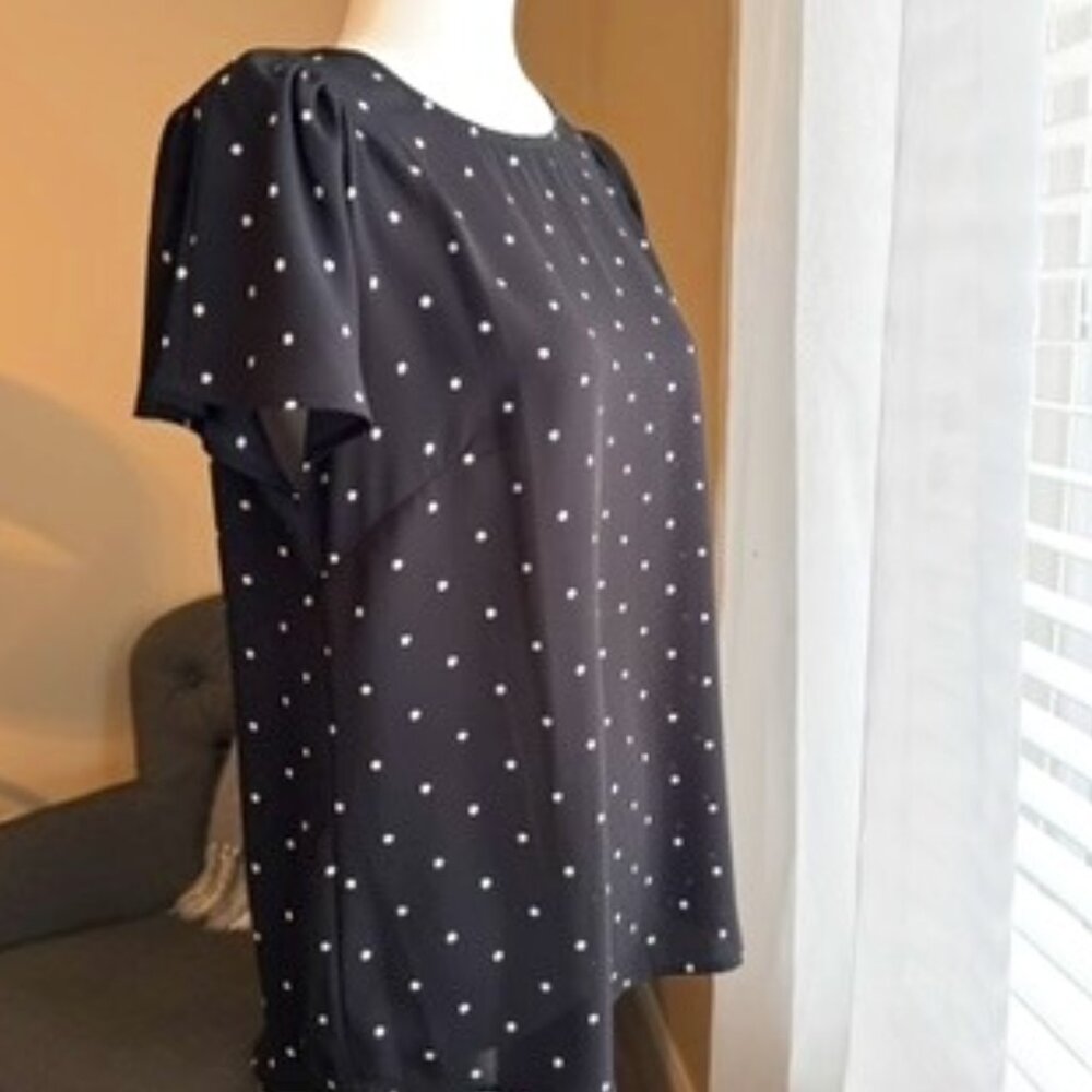 CeCe Black White Polka Dot Flutter Sleeve Blouse - Medium